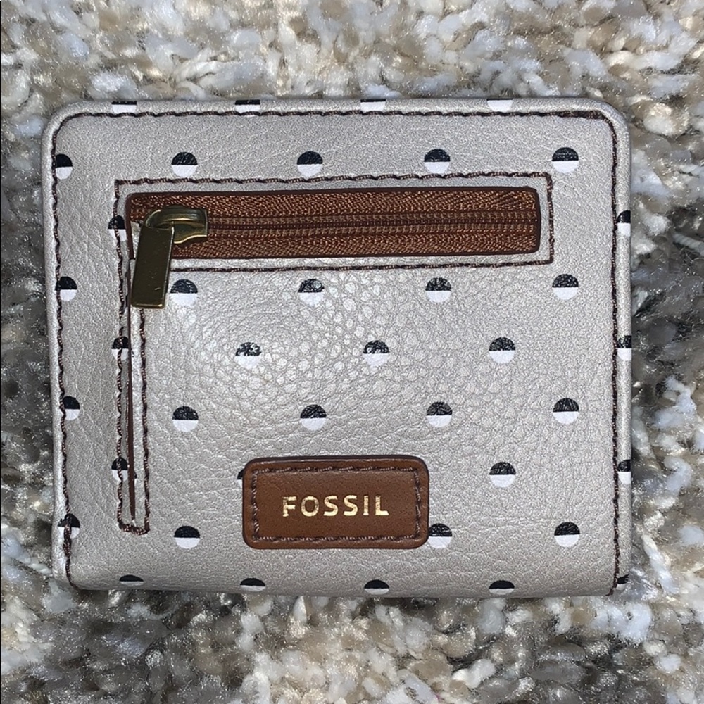 FOSSIL wallet